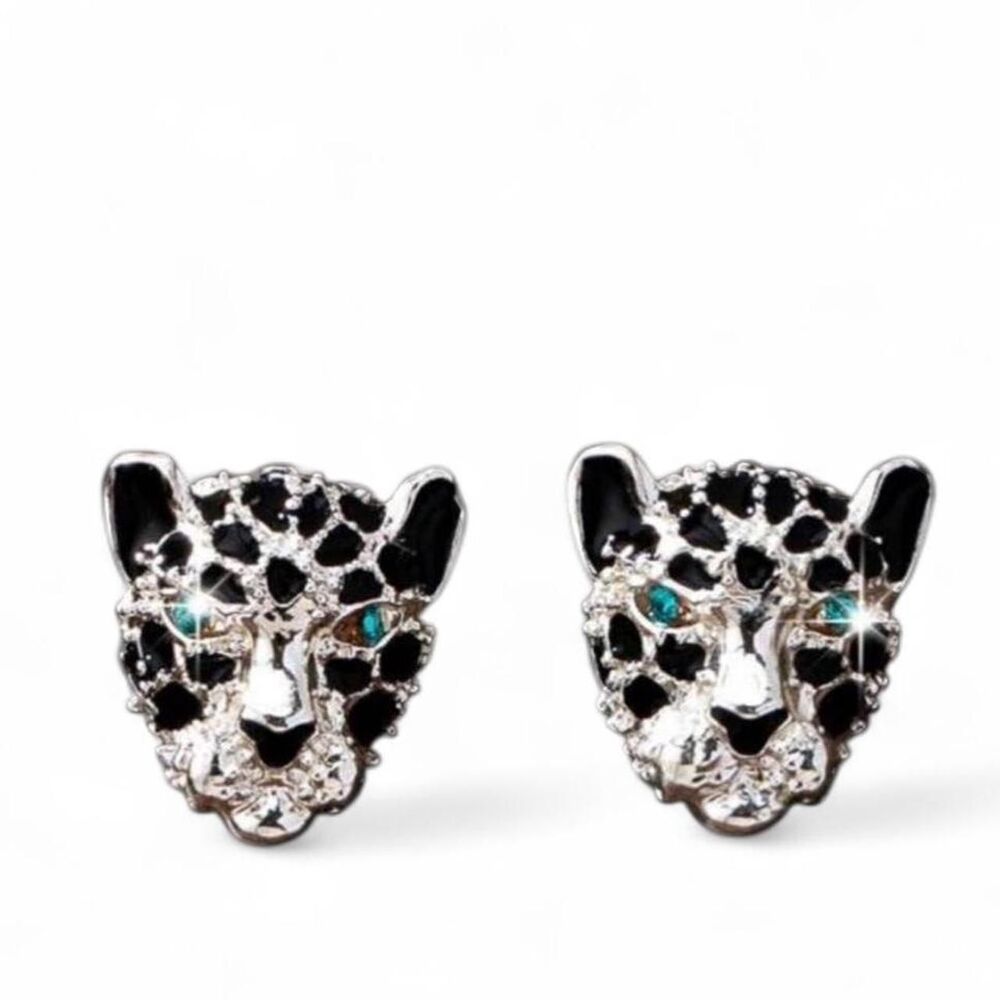 Silver Leopard Head Emerald Eye Stud Earrings